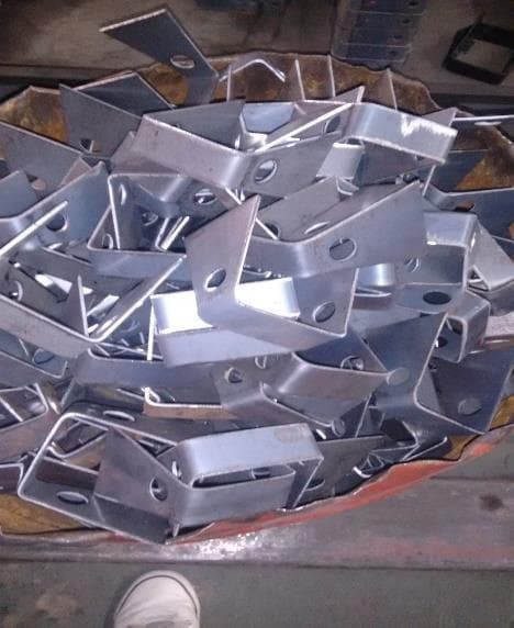 Componentes metálicos fabricados pela SAT Belfort
